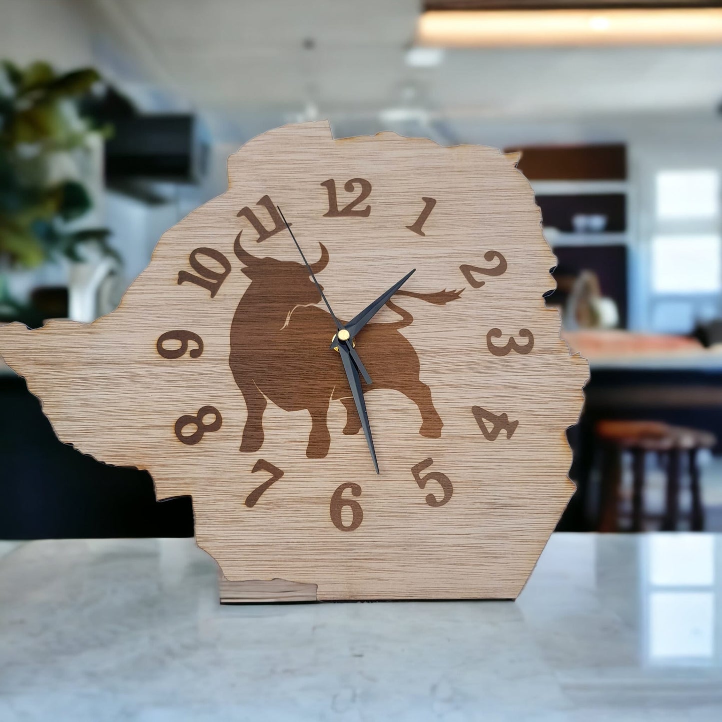 DISPLAY & WONDER Zimbabwe Map with Couple’s Totems | Personalised Mirror Acrylic Plaque